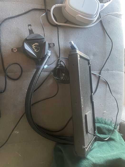 Vendo material para computador