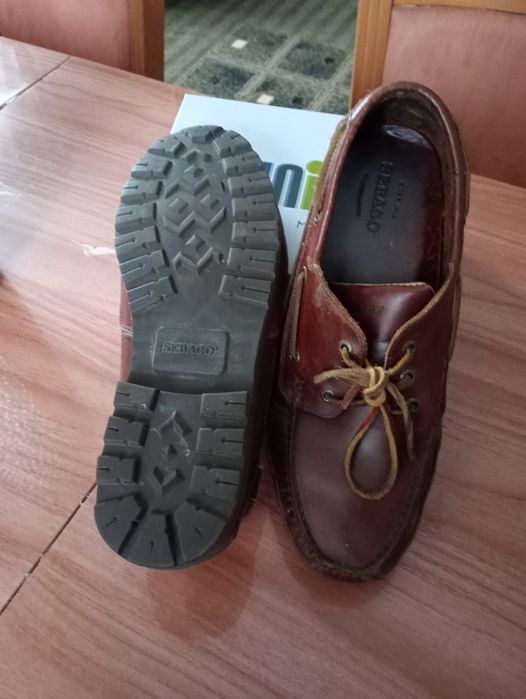 Чоловіче шкіряне взуття. Фірма Sebago. 44 -розмір.