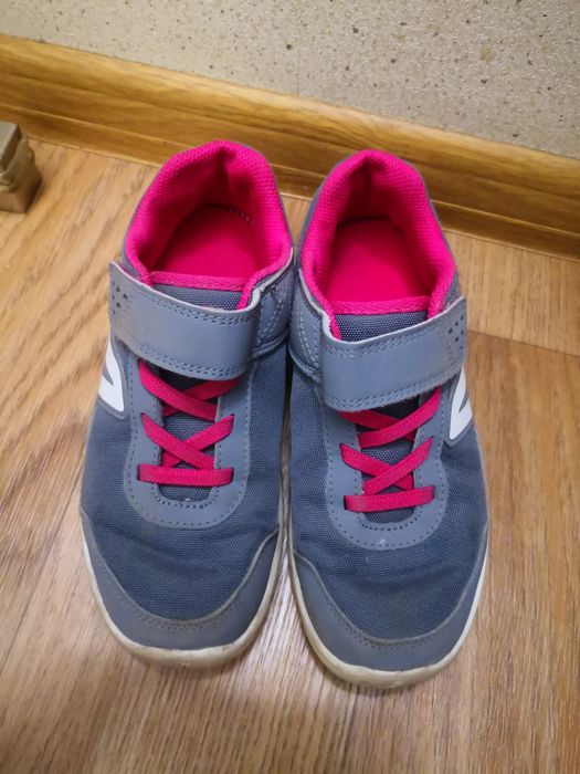 Легкі кросівки 34р.