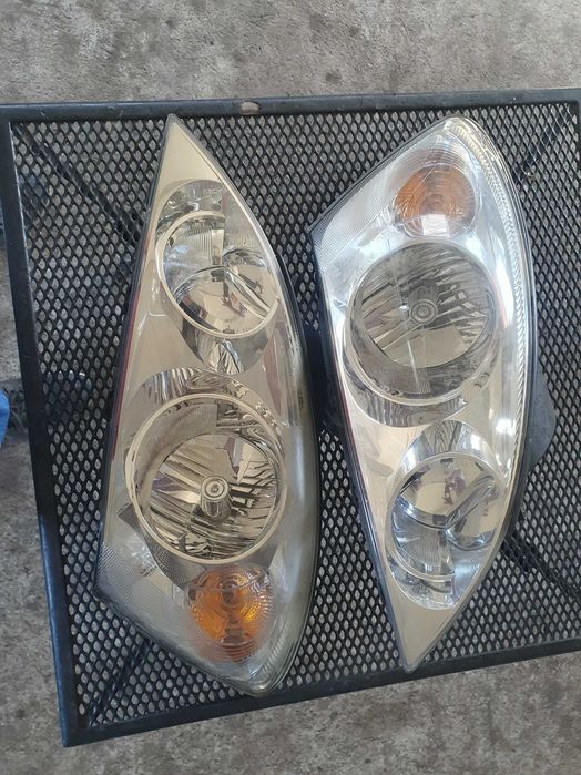 Lampa lampy przód przednie Kia Ceed 1 europejskie kpl 08 rok