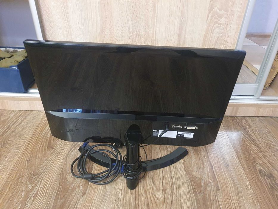 IPS Монітор 22" LG 22MP58d 2020 р.в.(DVI+VGA) Full HD 1920х1080