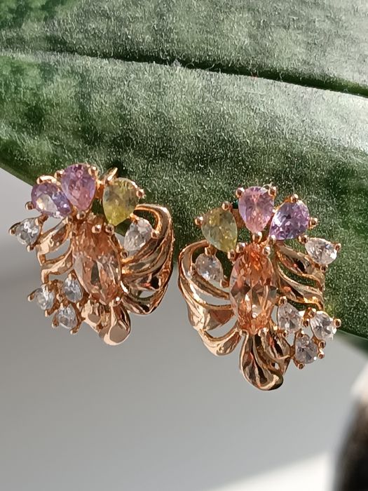 Серьги мед золото