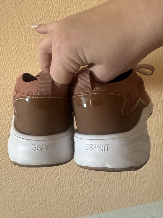 Кросівки жіночі Esprit 40 розмір
