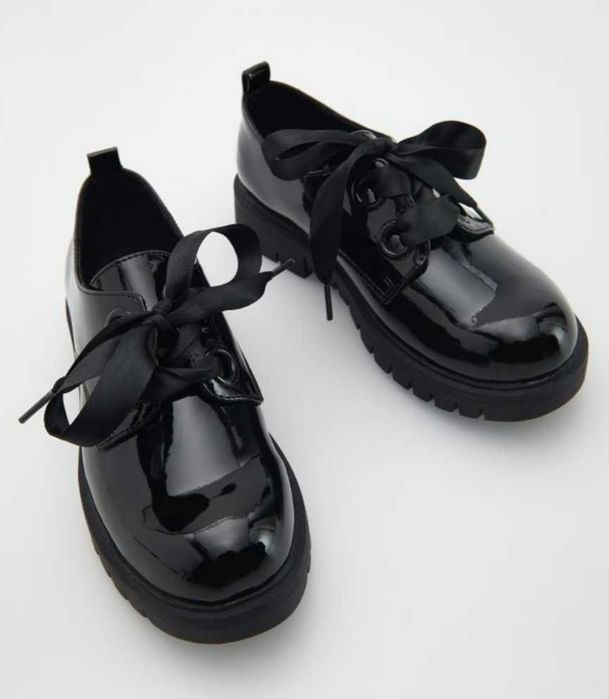 Lakierowane loafersy, półbuty