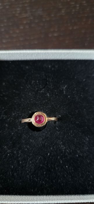 Pierścionek złoty rubinek  vintage