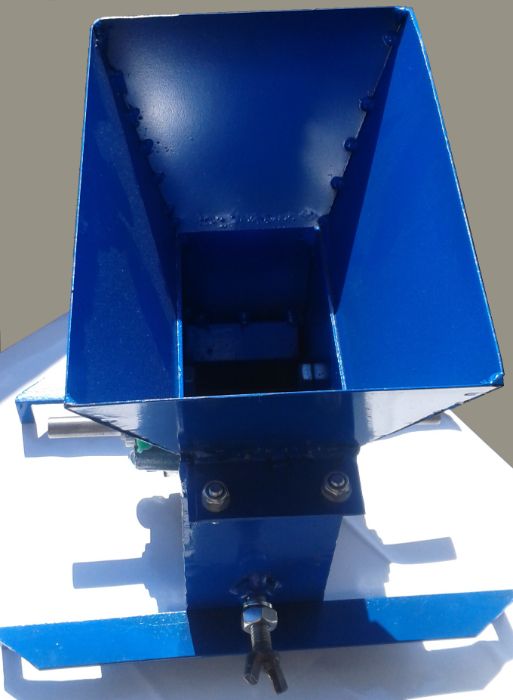 Орехокол горіхокол