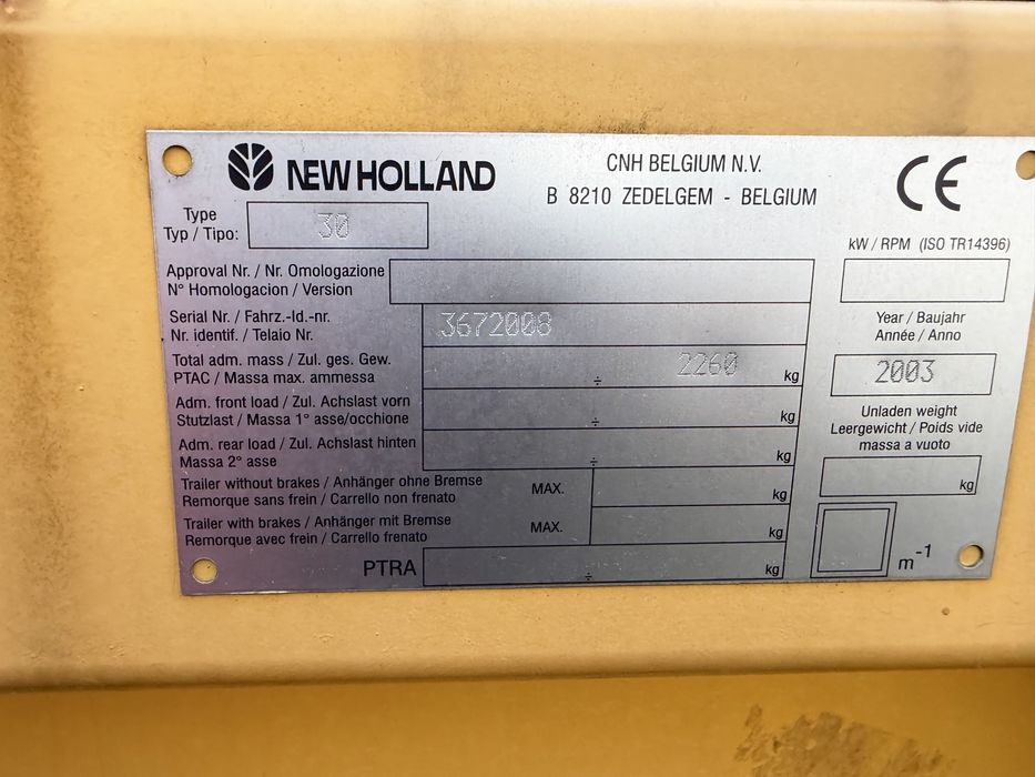 Heder v30 9,25m New Holland 2003r CR