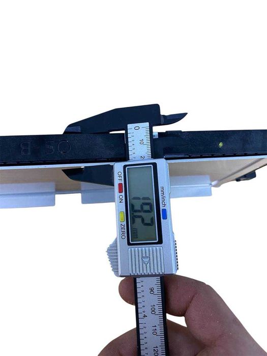 LG LGY E63B 60Ah 218Wh