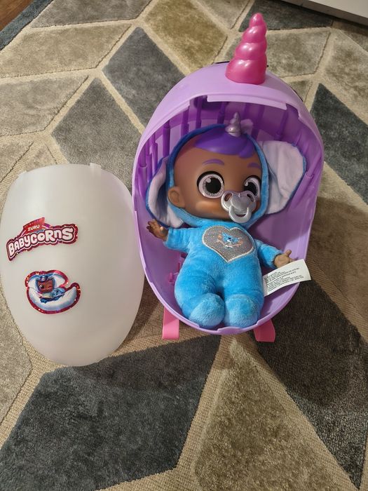 Lalka z łóżeczkiem babycorns