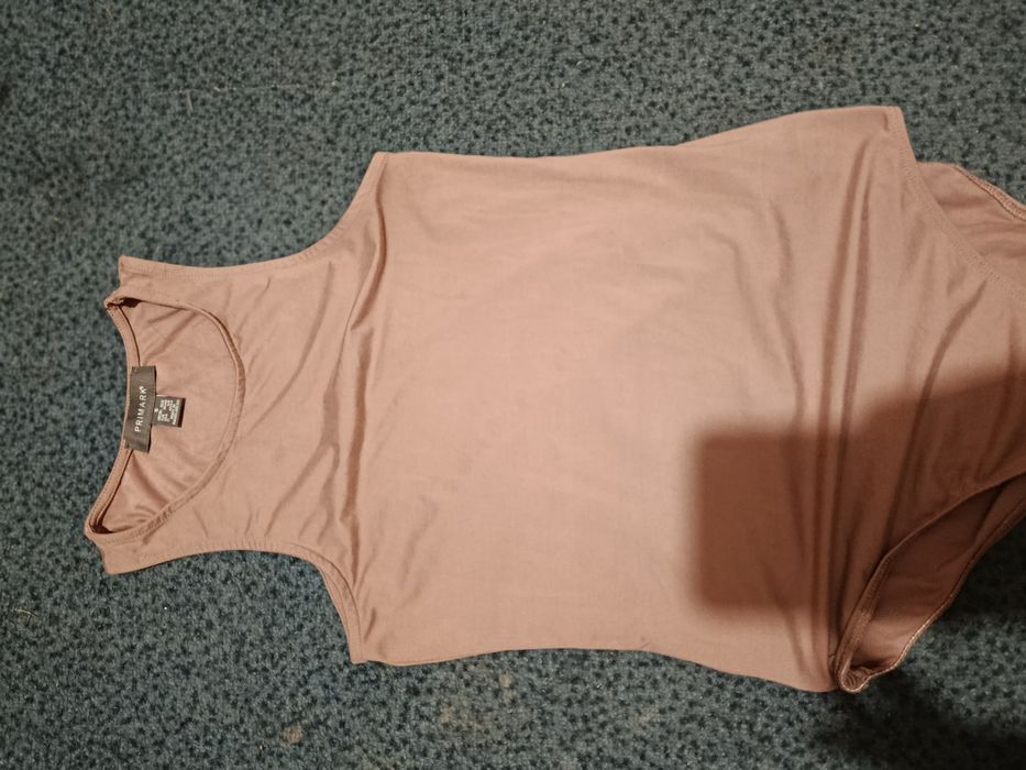 Топи, боді, футболки, майки фірмові