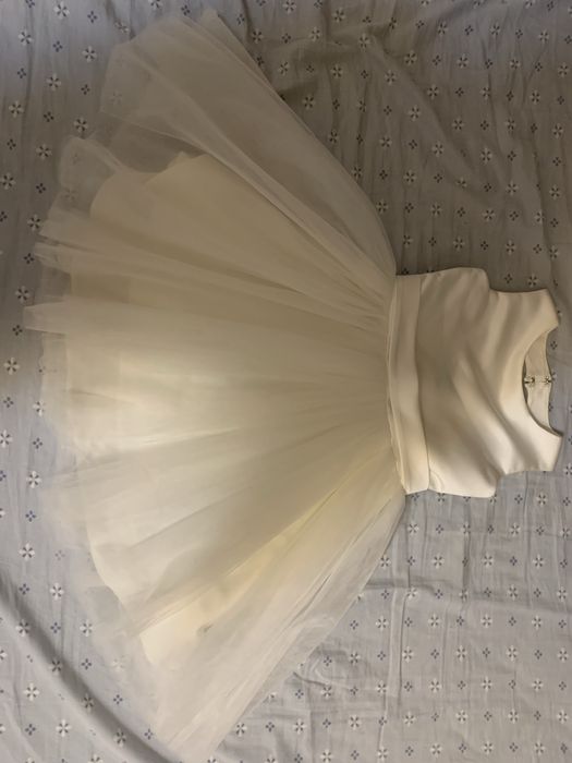 біле дитяче плаття для дівчинки