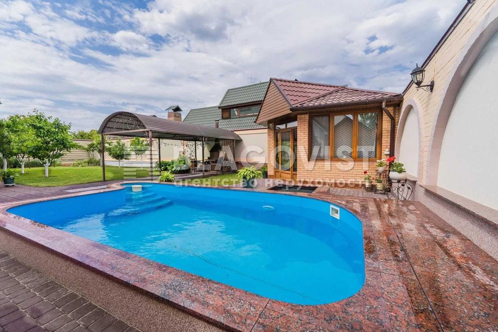 Продаж будинок з басейном стан нового  с Щасливе Київ 7 хв