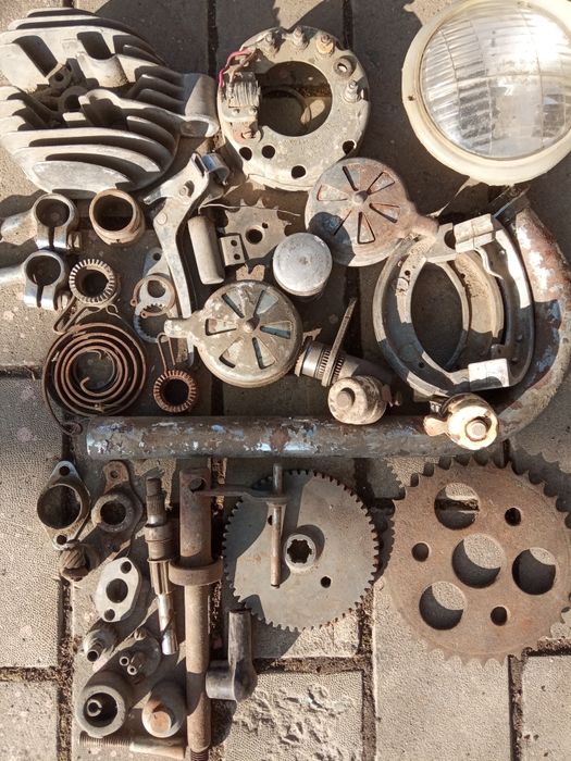 Запчастини до мопеду Верховина