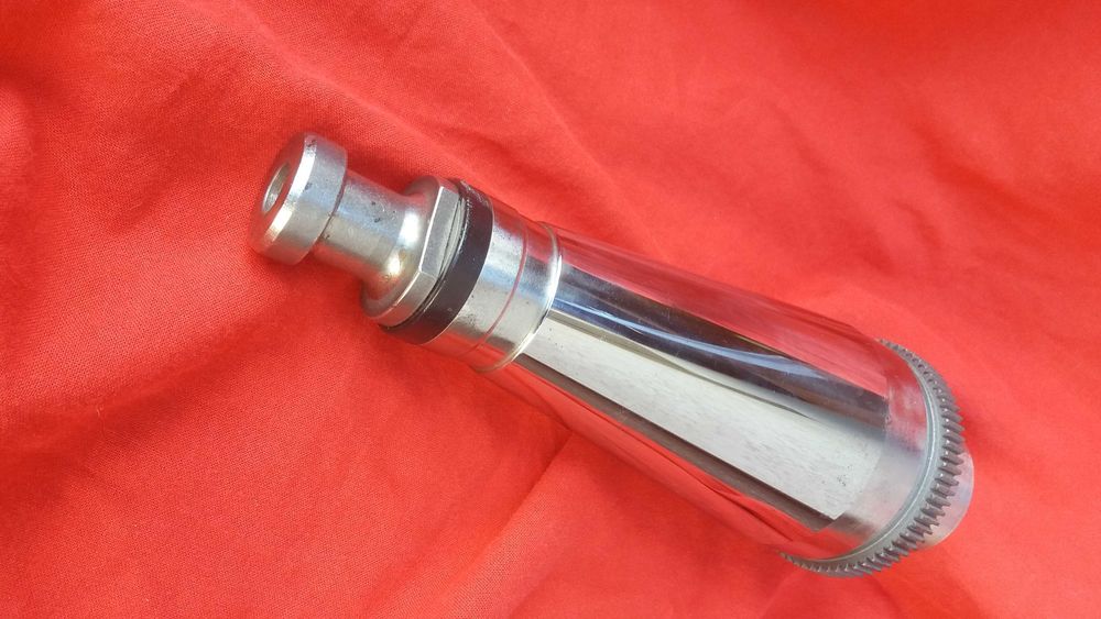 Specjalny Trzpień  do Obrabiarek - nowy   , Swiss made