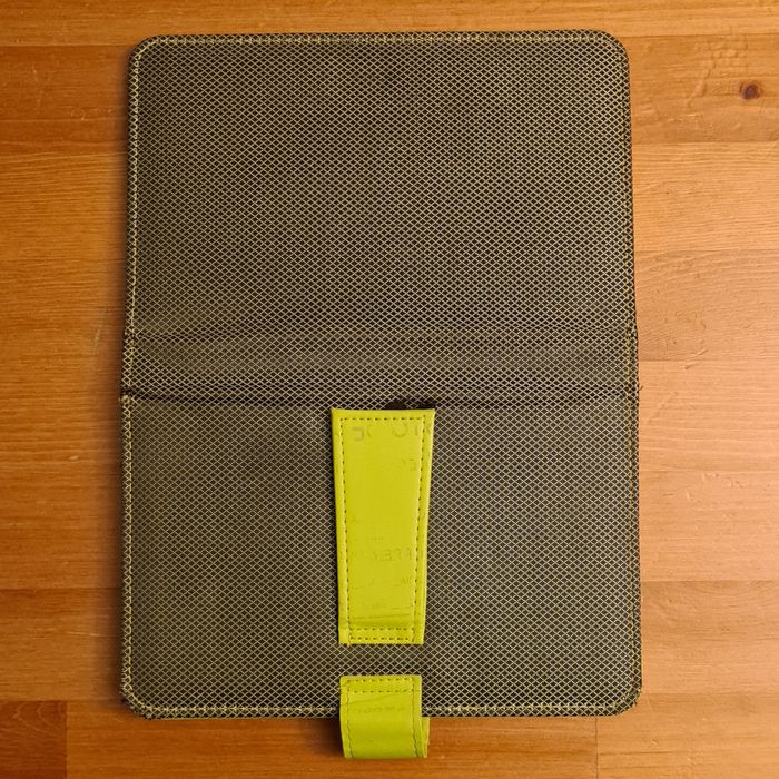 Capa p/ Tablet de 7"