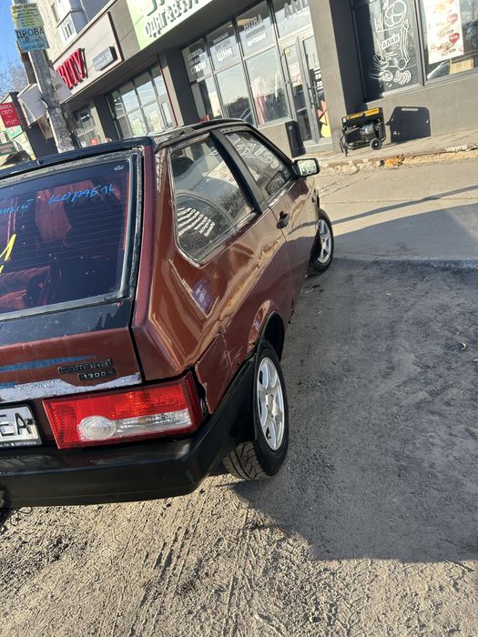 Продам ваз 2108 с переоформлением