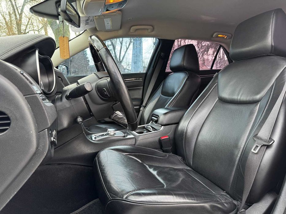 Продам Chrysler 300 2018р. #45762