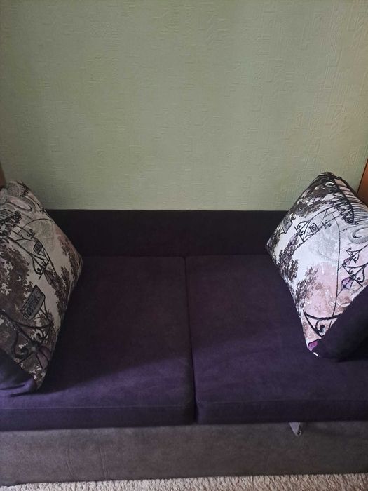 Класний диван в дитячу,або як гостьовий