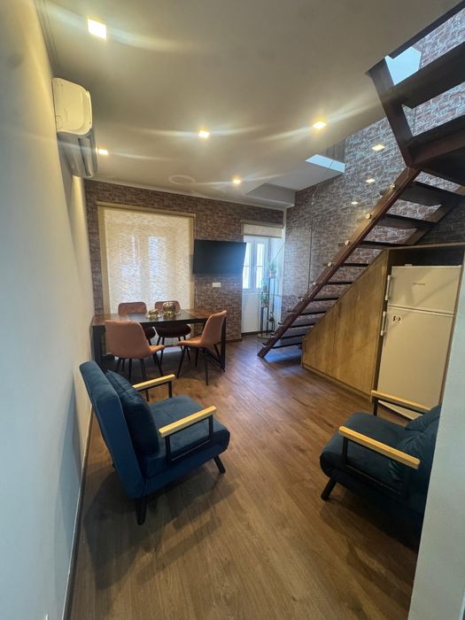 Apartamento T1 com terraço