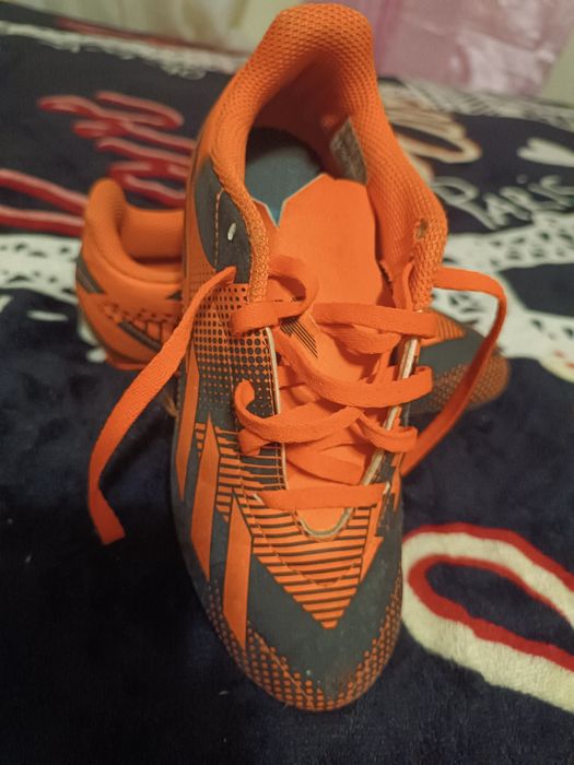Chuteiras criança futebol Adidas 34