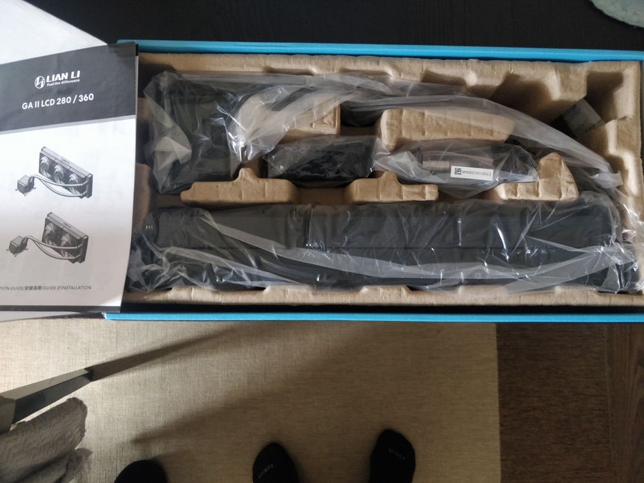 Water cooler LIAN LI    GA II LCD 360