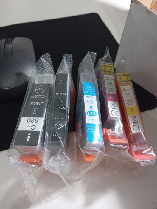 Conjunto com 5 cartuchos de tinta para impressoras Canon PIXMA iP4700,