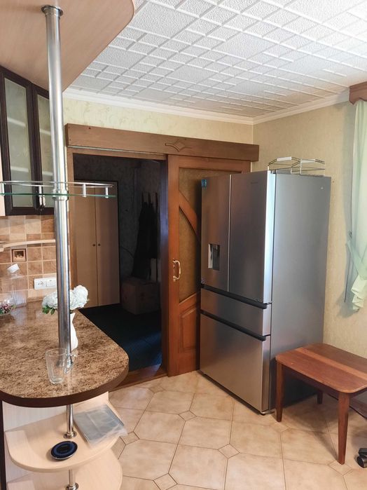Продається якісний господарський будинок
