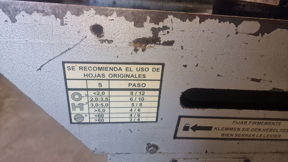 Serrote de fita maquinas de metalomecanica