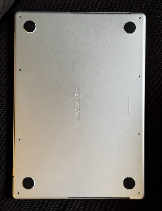 Apple MacBook Pro 14"  M2 Pro (2023 рік)/ Silver
