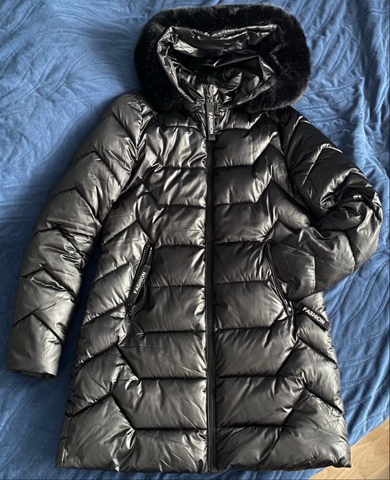 Kurtka płaszcz do kolan S’West Fashion rozm M 38 czarna błyszcząca