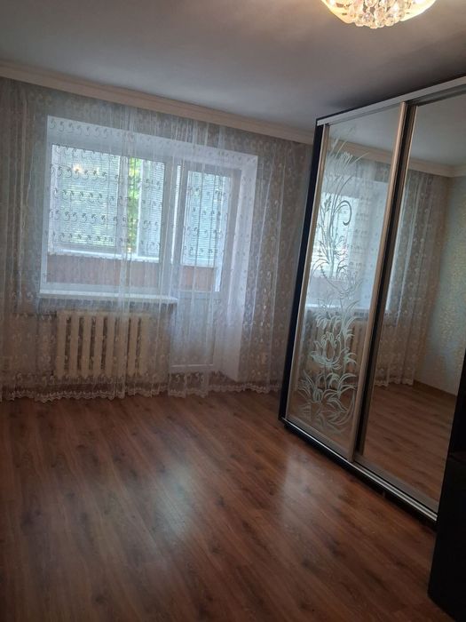 Здається квартира