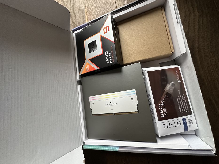 Komputer RTX 5090 / 9950x3d /64GB/ X870E/ 2TB M2/ GW