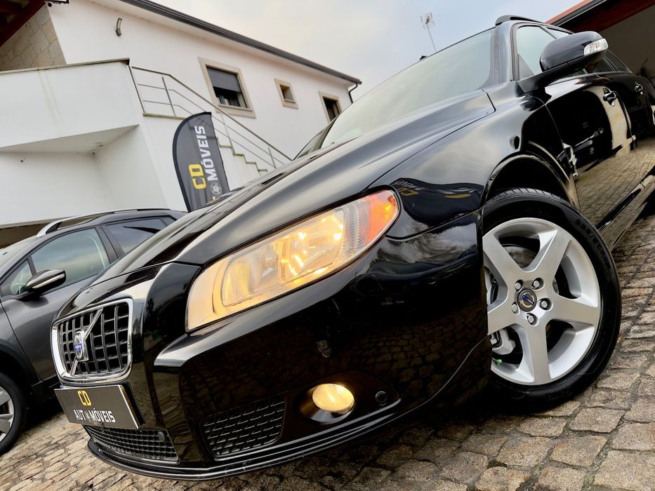 Volvo V70 2.4 D5 Momentum