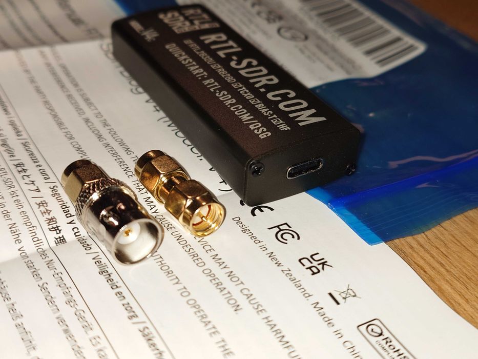 Skaner radiowy RTL-SDR V4c R828D 0.5MHz-1766MHz + adapter SMA i BNC