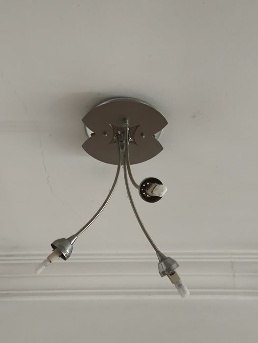 2 candeeiros sala.