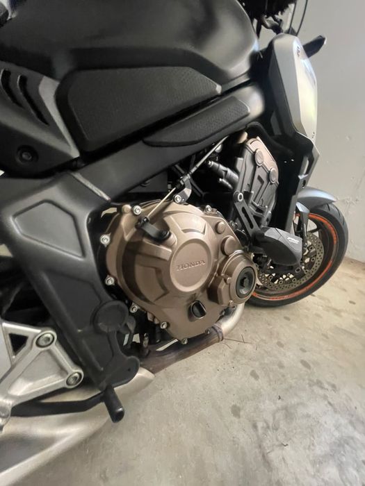 Honda CB650R 2021
