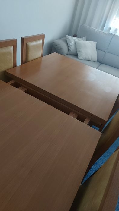 Vendo mesa de jantar +6 cadeiras