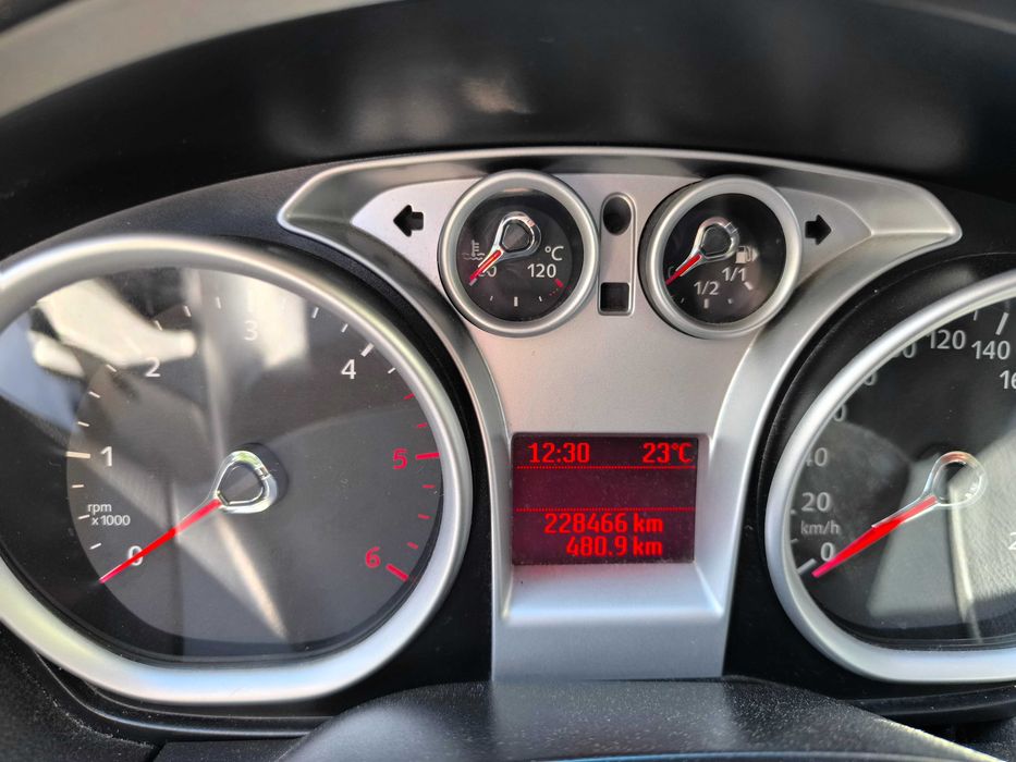FORD FOCUS 1.6 TDCi Titanium