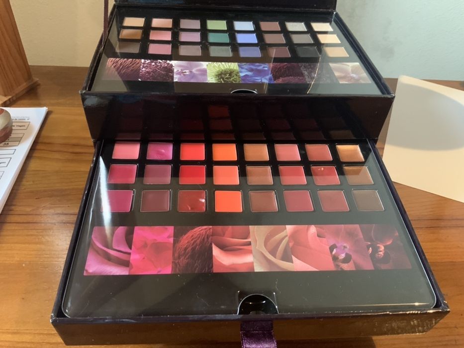 Paleta de maquilhagem Yves Rocher64409449276802124