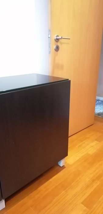 Aparador móvel TV  180cm IKEA BESTA