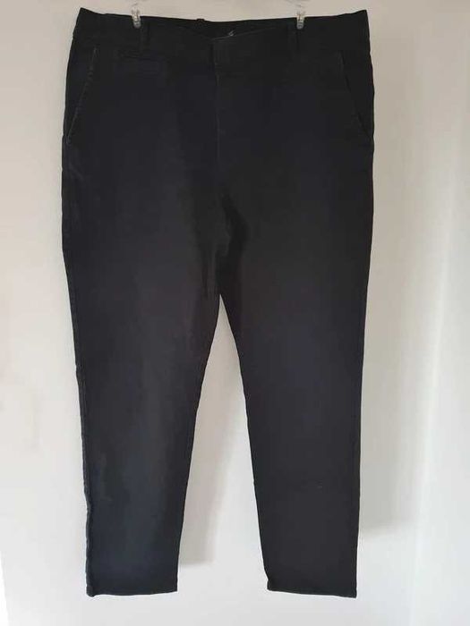 Czarne spodnie chinosy 34 H&M Divided