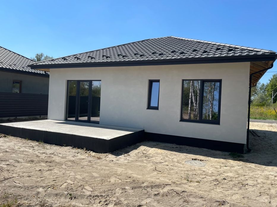 Продаж сучасного будинку в стилі «американка»