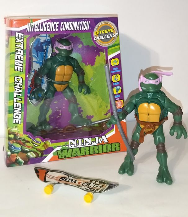 Фигурки Черепашки-ниндзя 2-вида.
