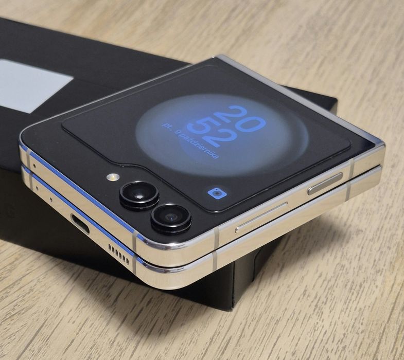 Samsung Galaxy Z Flip 5