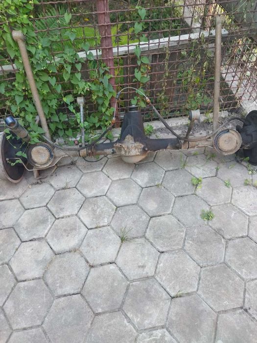 Шевроле нива бертоне задній міст