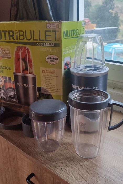 Nutribullet 600- Com todos acessórios extras