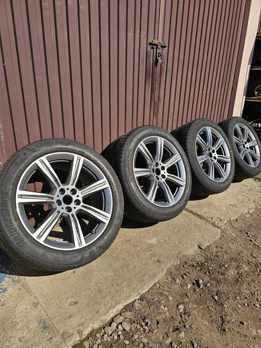 Felgi Aluminiowe z Oponami Letnimi BMW 20 Cali Rozstaw 5x112 Et40