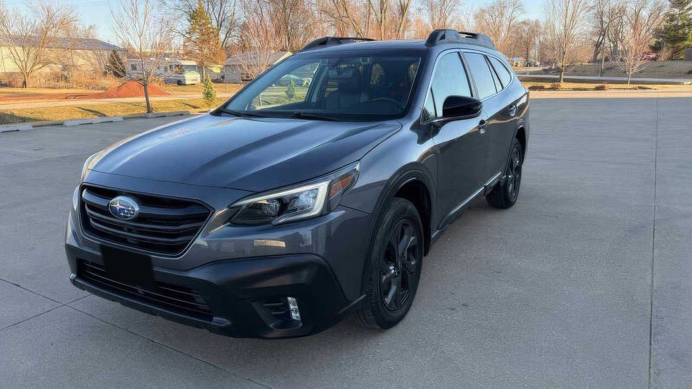Subaru Outback Premium      2021