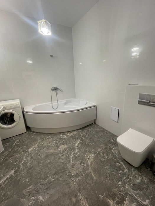 Аквапарк,,Карпатія,,200м, затишні апартаменти  в парковій зоні.центр