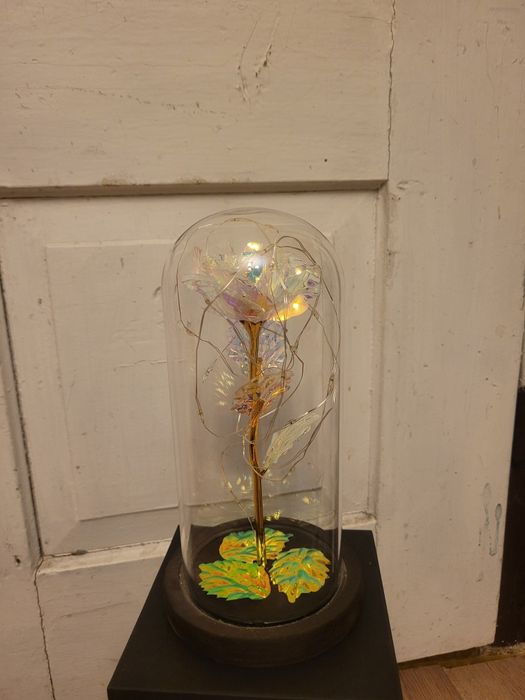 Wieczna róża - świecąca